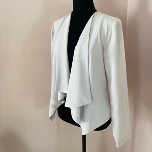 COPY - White cardigan/blazer